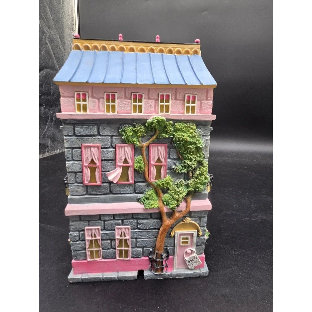 Dept 56 Eloise At Home 2001 Storybook Village Lighted House